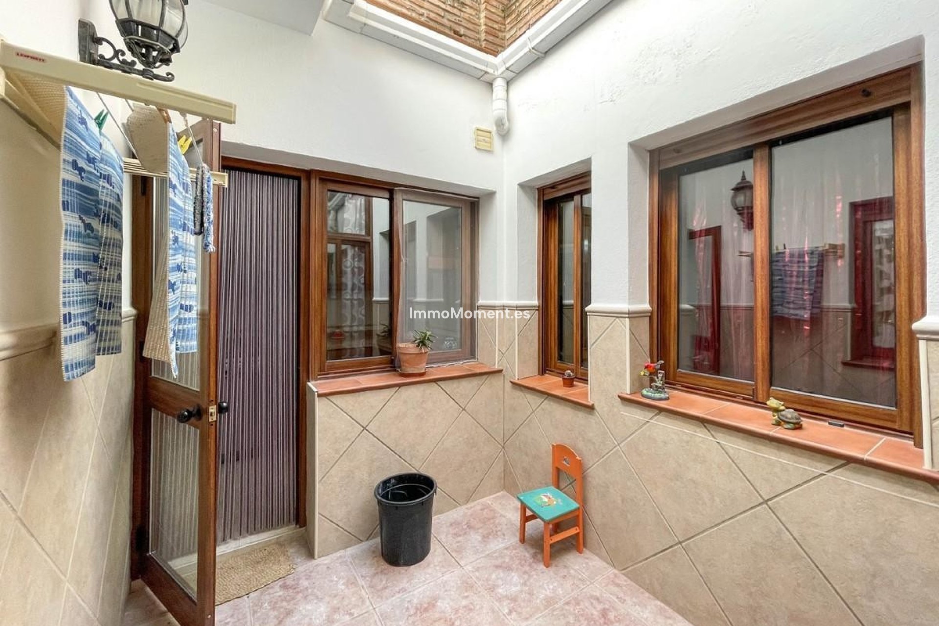 Bestaande woning - Rijtjeshuis - Binnenland  - Alozaina