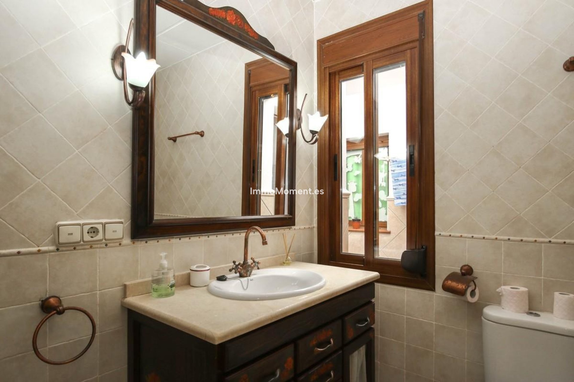 Bestaande woning - Rijtjeshuis - Binnenland  - Alozaina