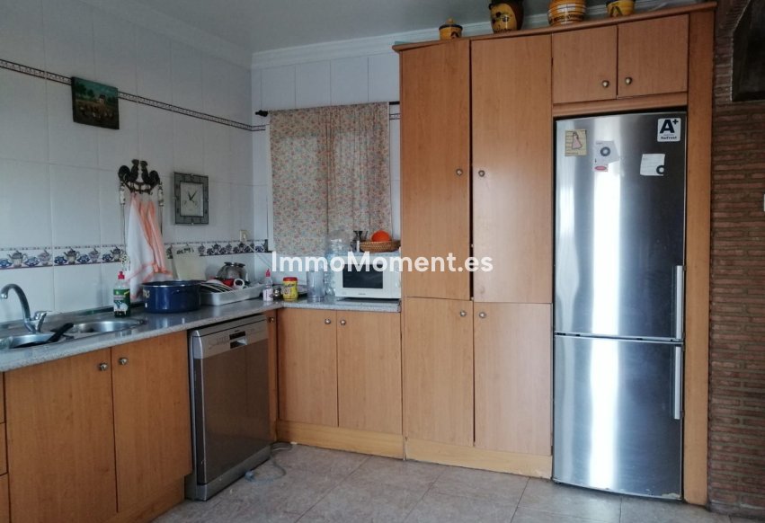 Bestaande woning - Rijtjeshuis - Binnenland  - Cártama Centro