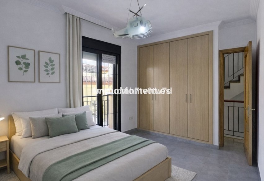 Bestaande woning - Rijtjeshuis - Binnenland  - Churriana