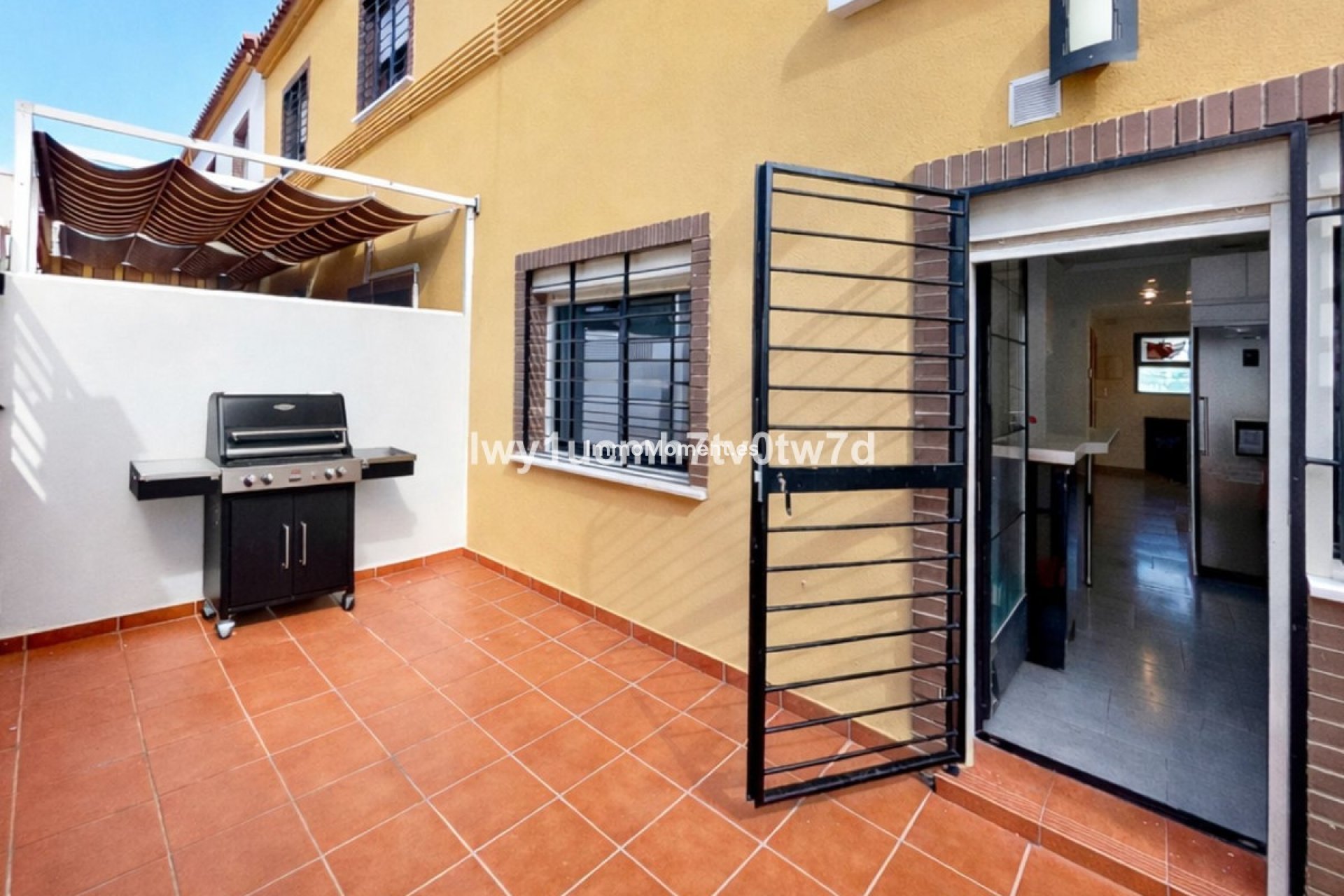 Bestaande woning - Rijtjeshuis - Binnenland  - Churriana