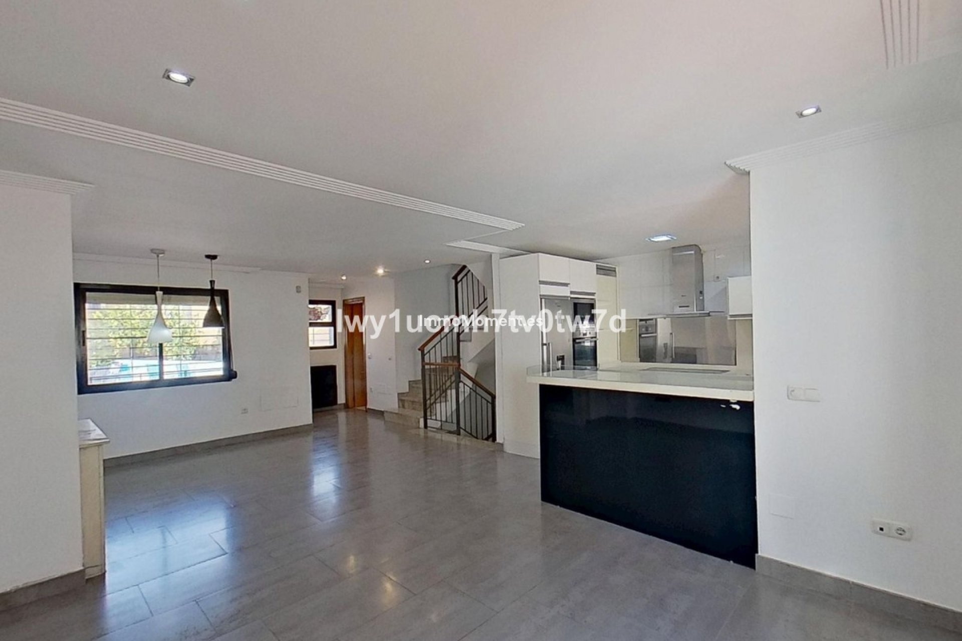 Bestaande woning - Rijtjeshuis - Binnenland  - Churriana