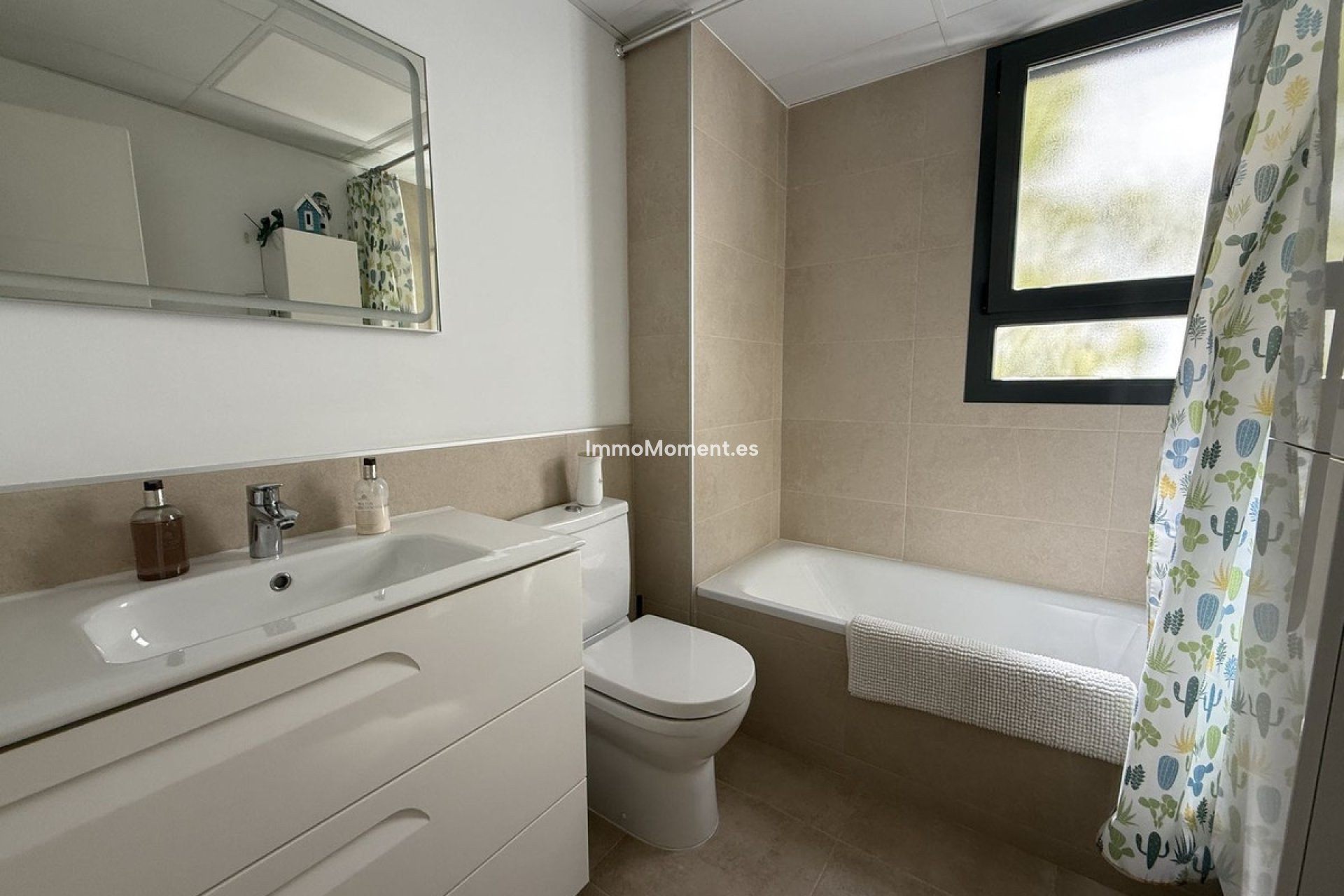 Bestaande woning - Rijtjeshuis - Binnenland  - Churriana