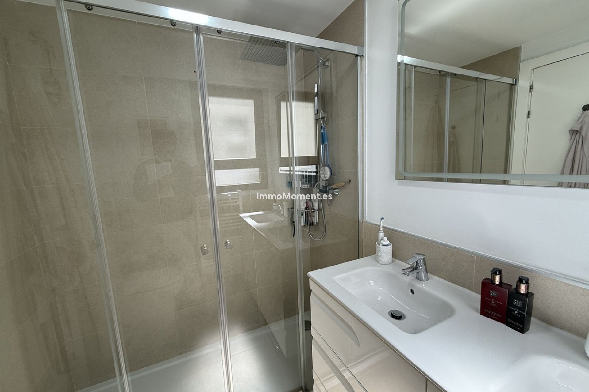 Bestaande woning - Rijtjeshuis - Binnenland  - Churriana