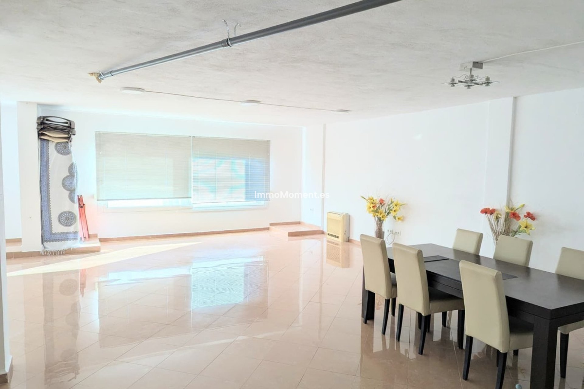 Bestaande woning - Rijtjeshuis - Binnenland  - Guaro