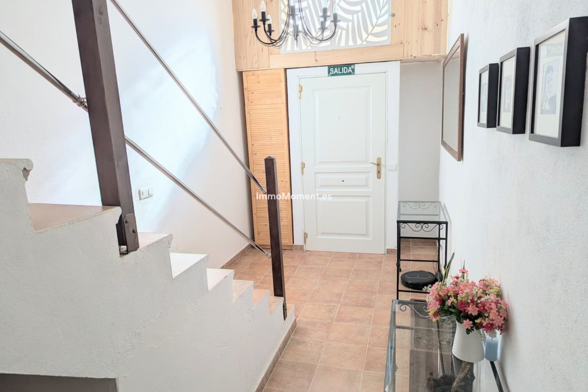Bestaande woning - Rijtjeshuis - Binnenland  - Guaro