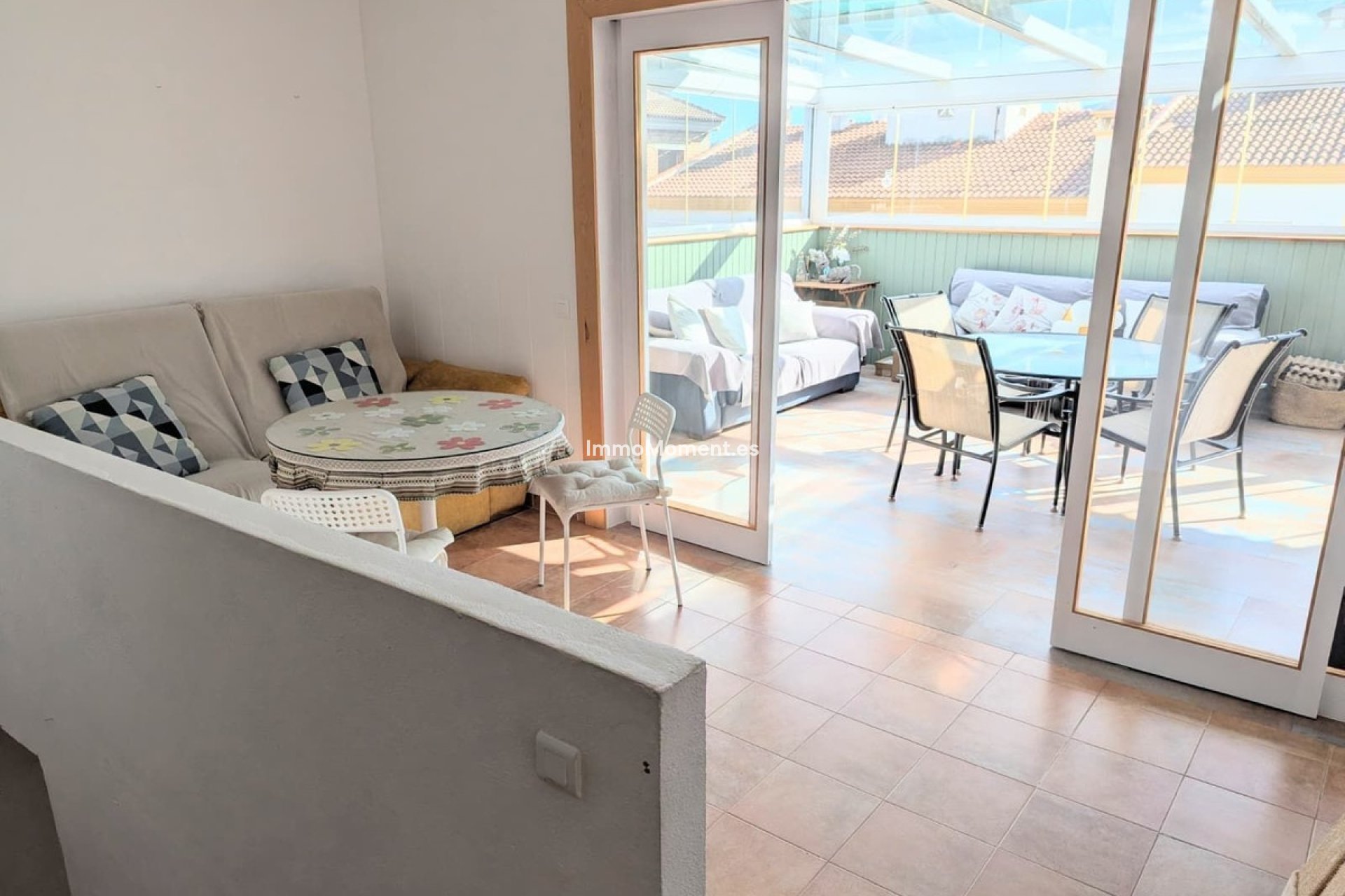 Bestaande woning - Rijtjeshuis - Binnenland  - Guaro
