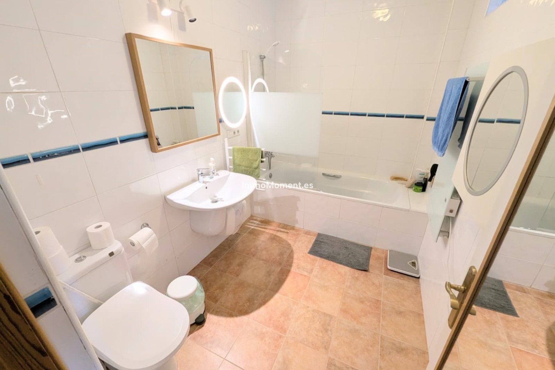 Bestaande woning - Rijtjeshuis - Binnenland  - Guaro