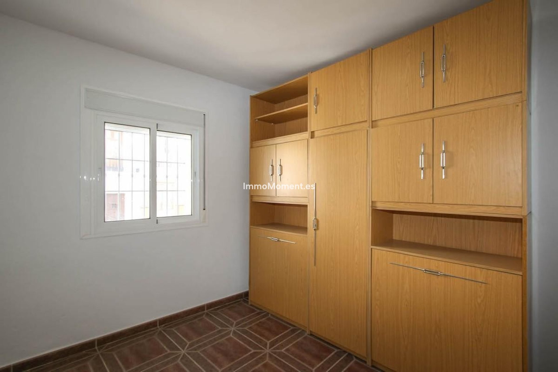 Bestaande woning - Rijtjeshuis - Binnenland  - Guaro