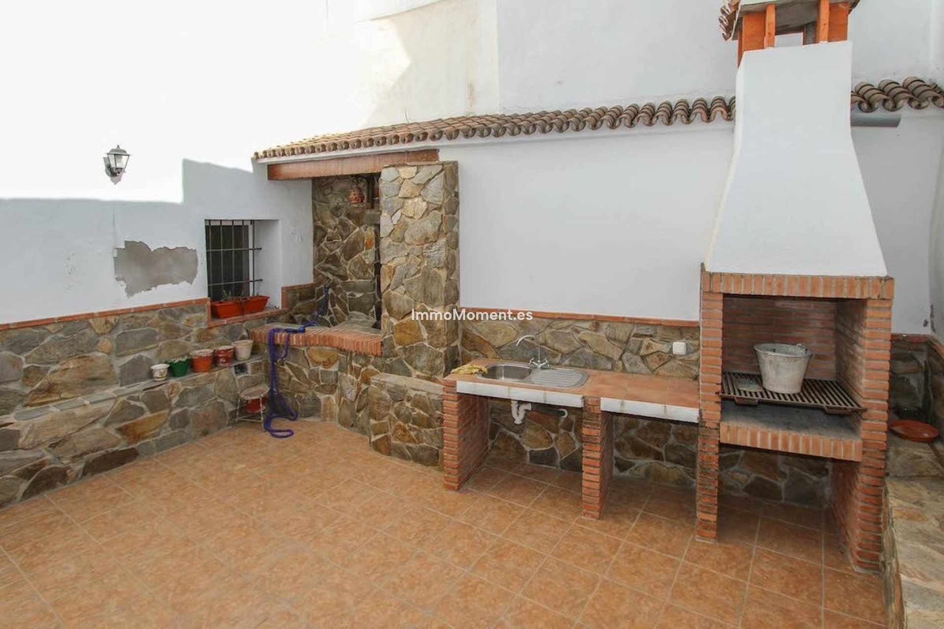 Bestaande woning - Rijtjeshuis - Binnenland  - Guaro