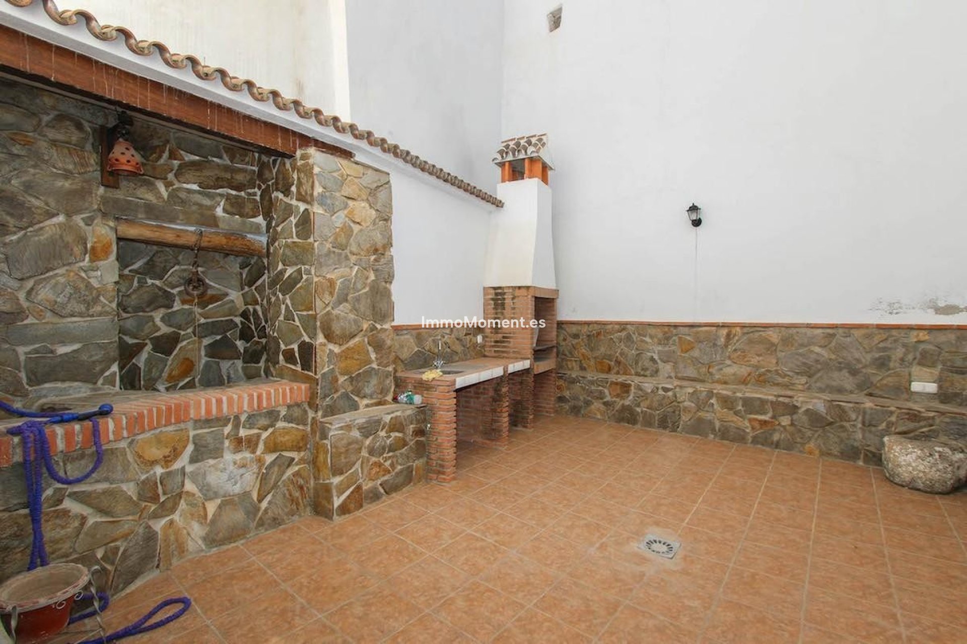 Bestaande woning - Rijtjeshuis - Binnenland  - Guaro