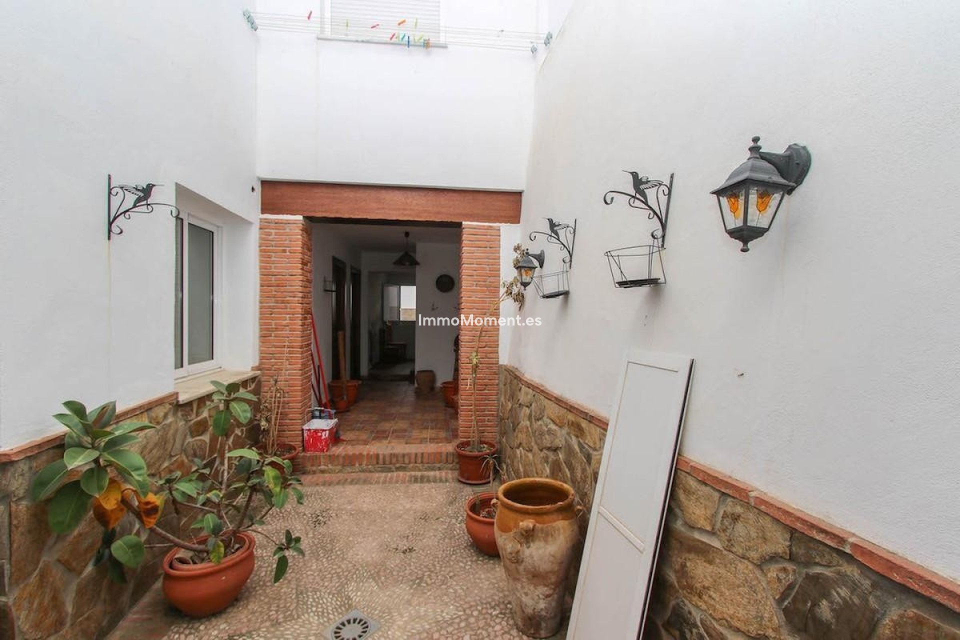 Bestaande woning - Rijtjeshuis - Binnenland  - Guaro