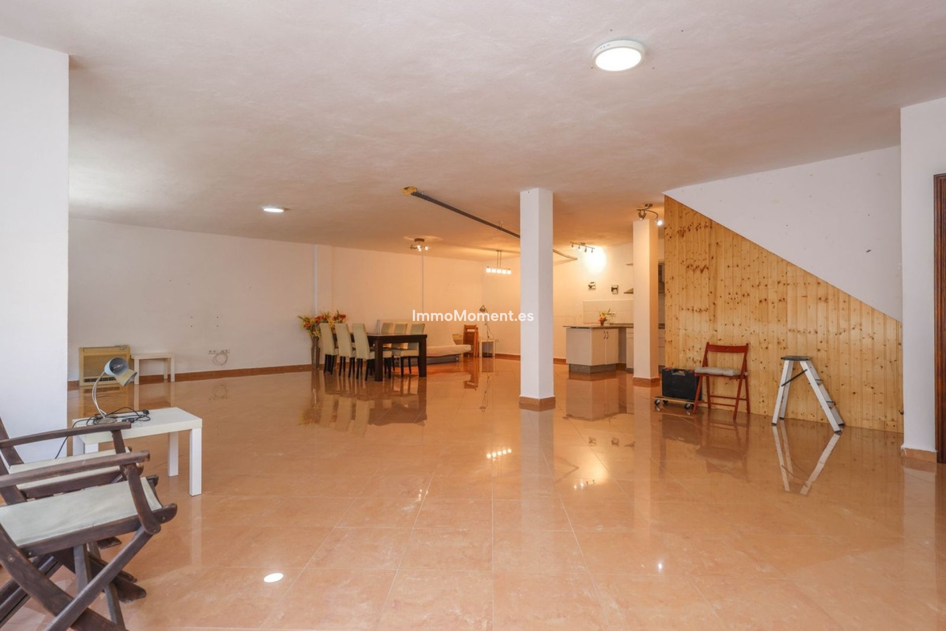 Bestaande woning - Rijtjeshuis - Binnenland  - Guaro