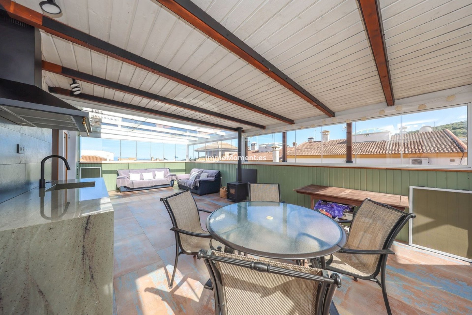 Bestaande woning - Rijtjeshuis - Binnenland  - Guaro