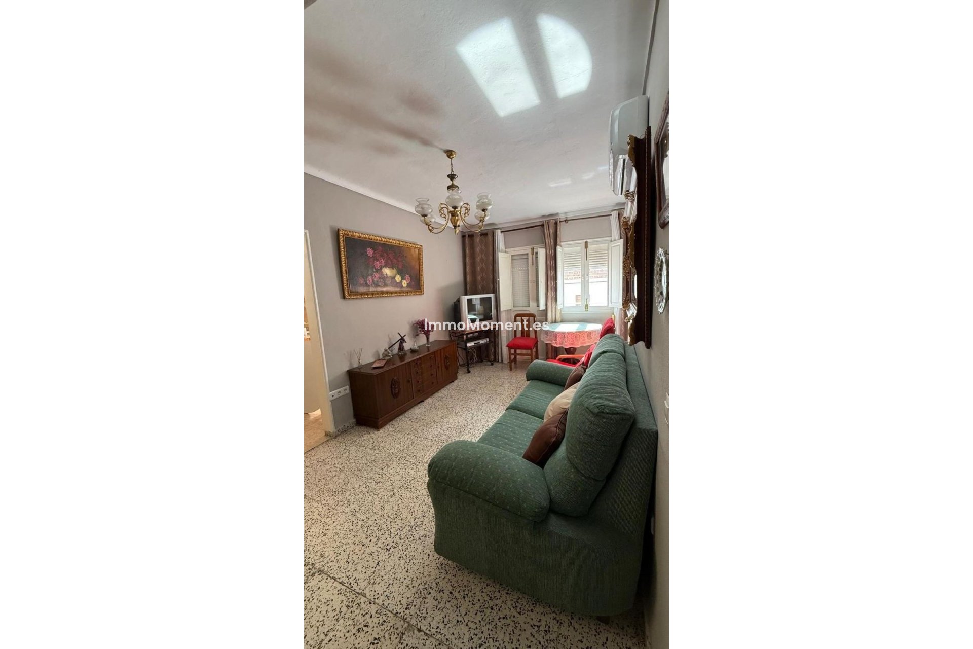 Bestaande woning - Rijtjeshuis - Binnenland  - Guaro