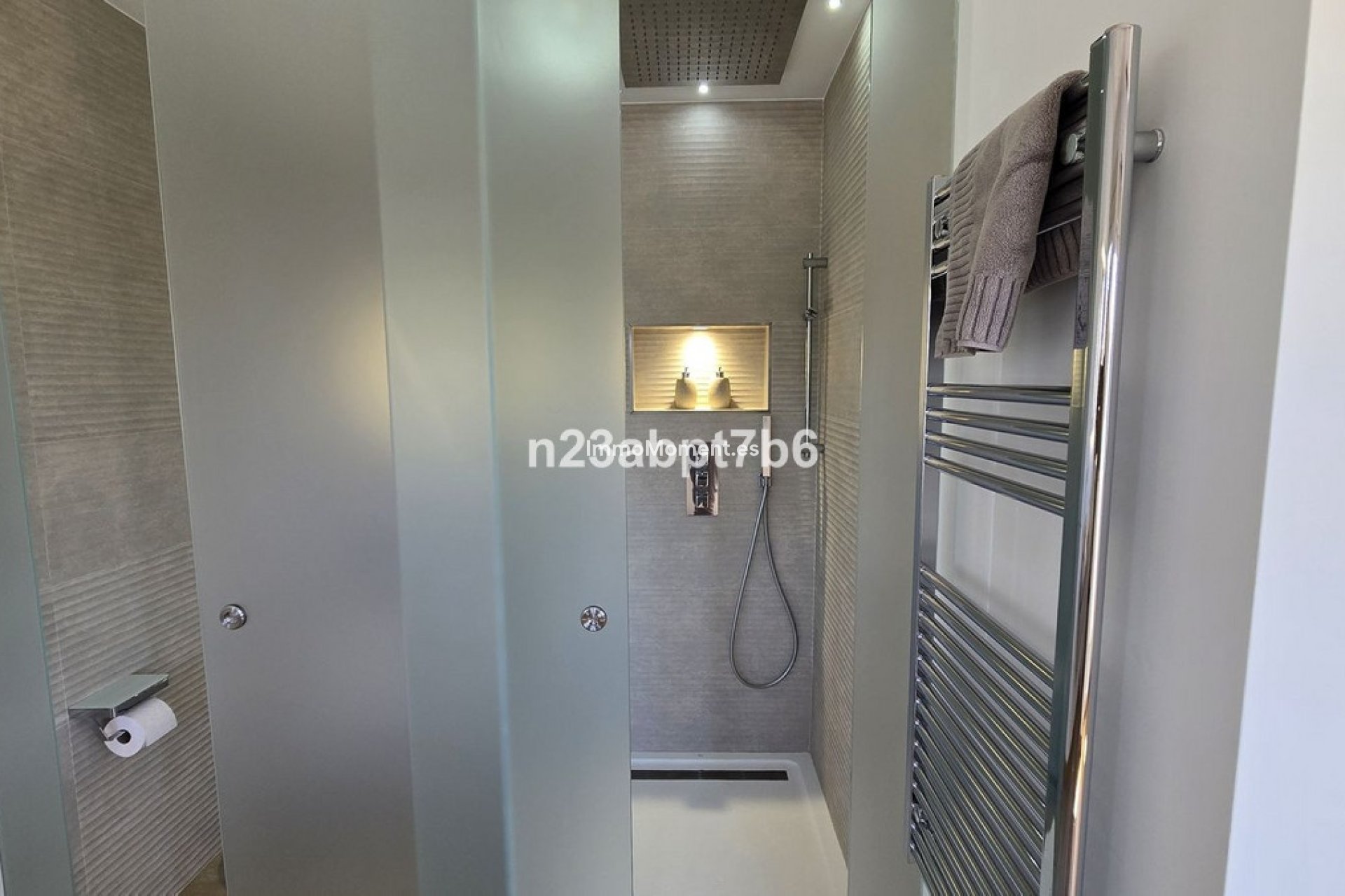 Bestaande woning - Rijtjeshuis - Binnenland  - Istán