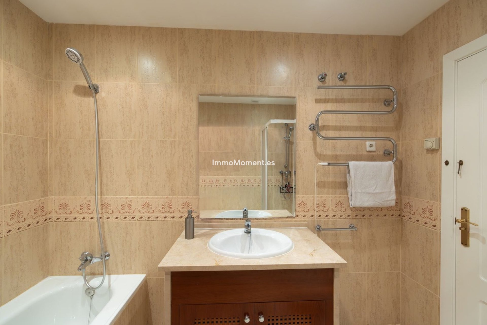 Bestaande woning - Rijtjeshuis - Binnenland  - Lauro Golf