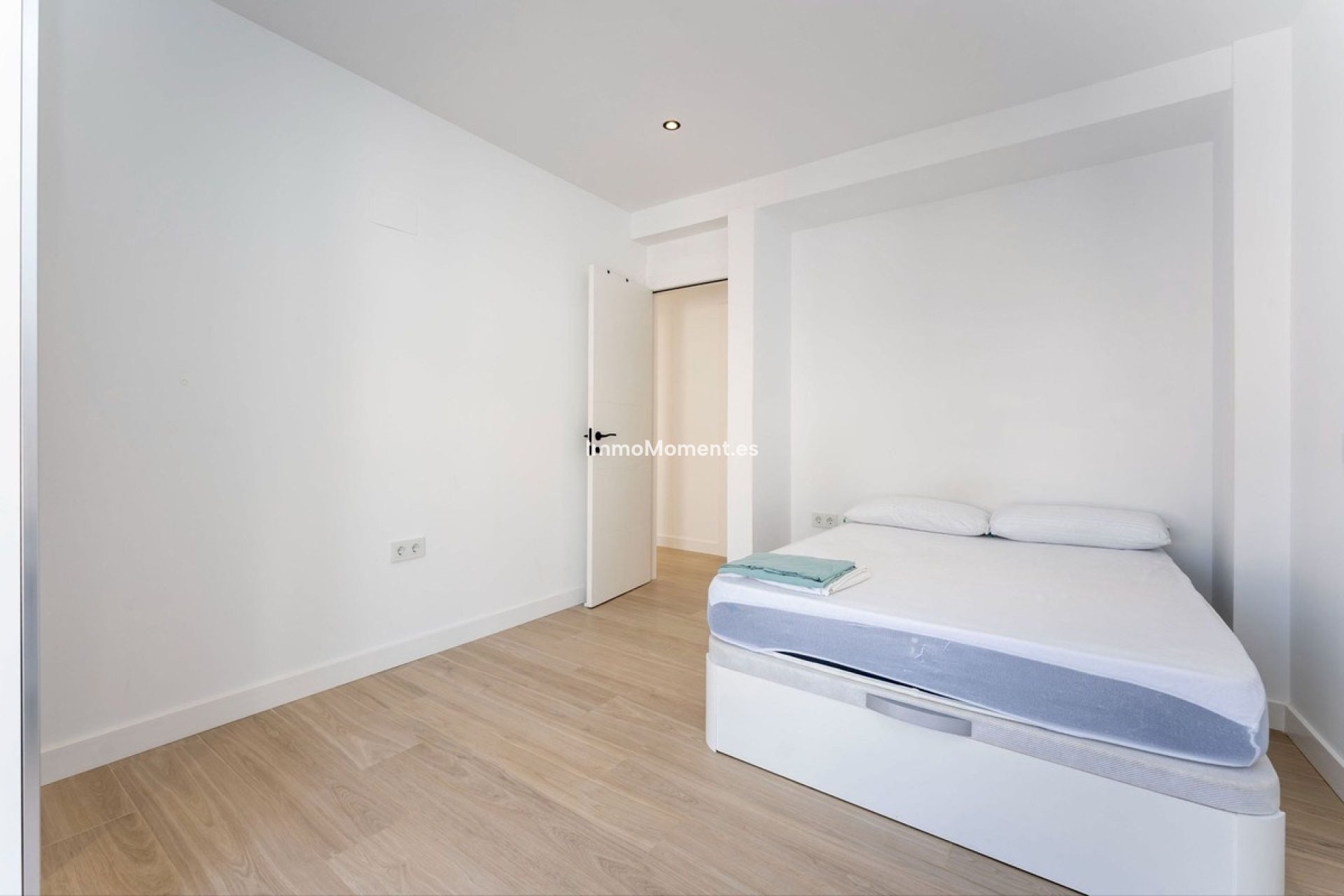 Bestaande woning - Rijtjeshuis - Binnenland  - Monda