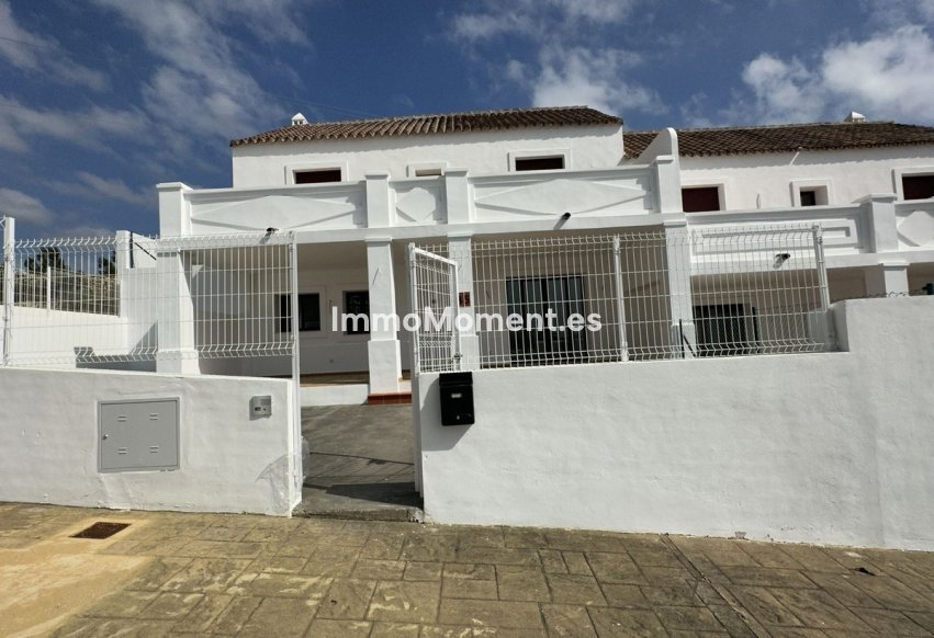 Bestaande woning - Rijtjeshuis - Casares - Doña Julia