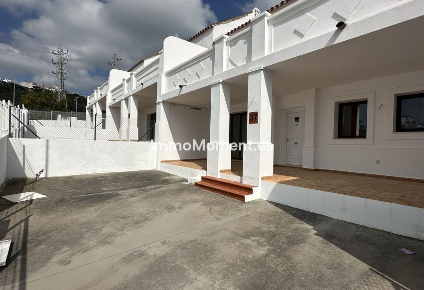 Bestaande woning - Rijtjeshuis - Casares - Doña Julia