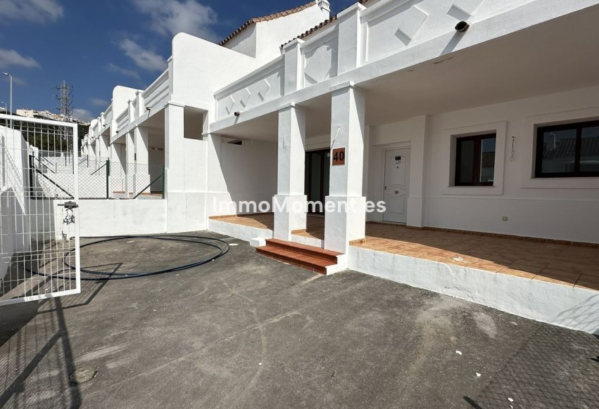 Bestaande woning - Rijtjeshuis - Casares - Doña Julia