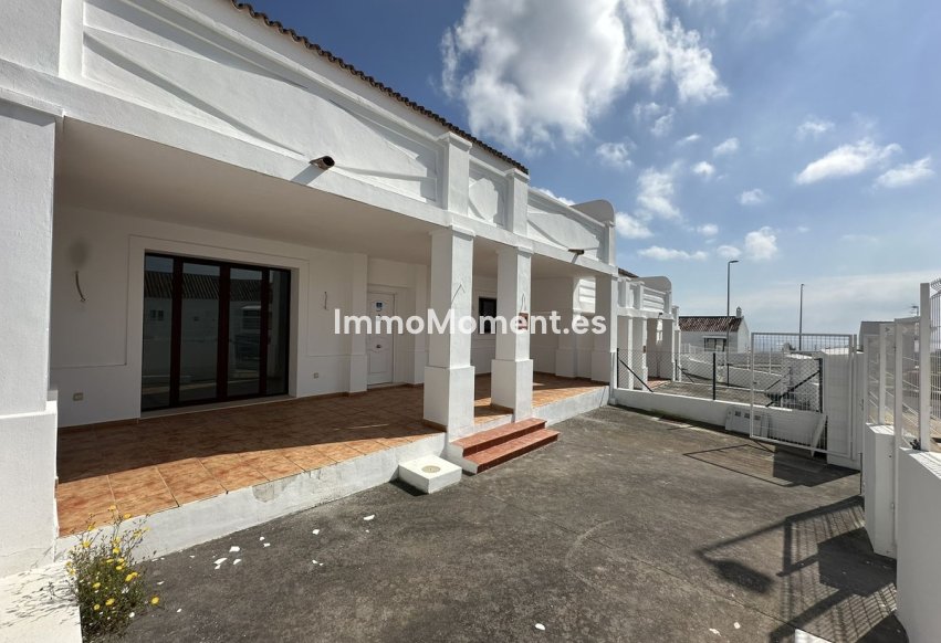 Bestaande woning - Rijtjeshuis - Casares - Doña Julia
