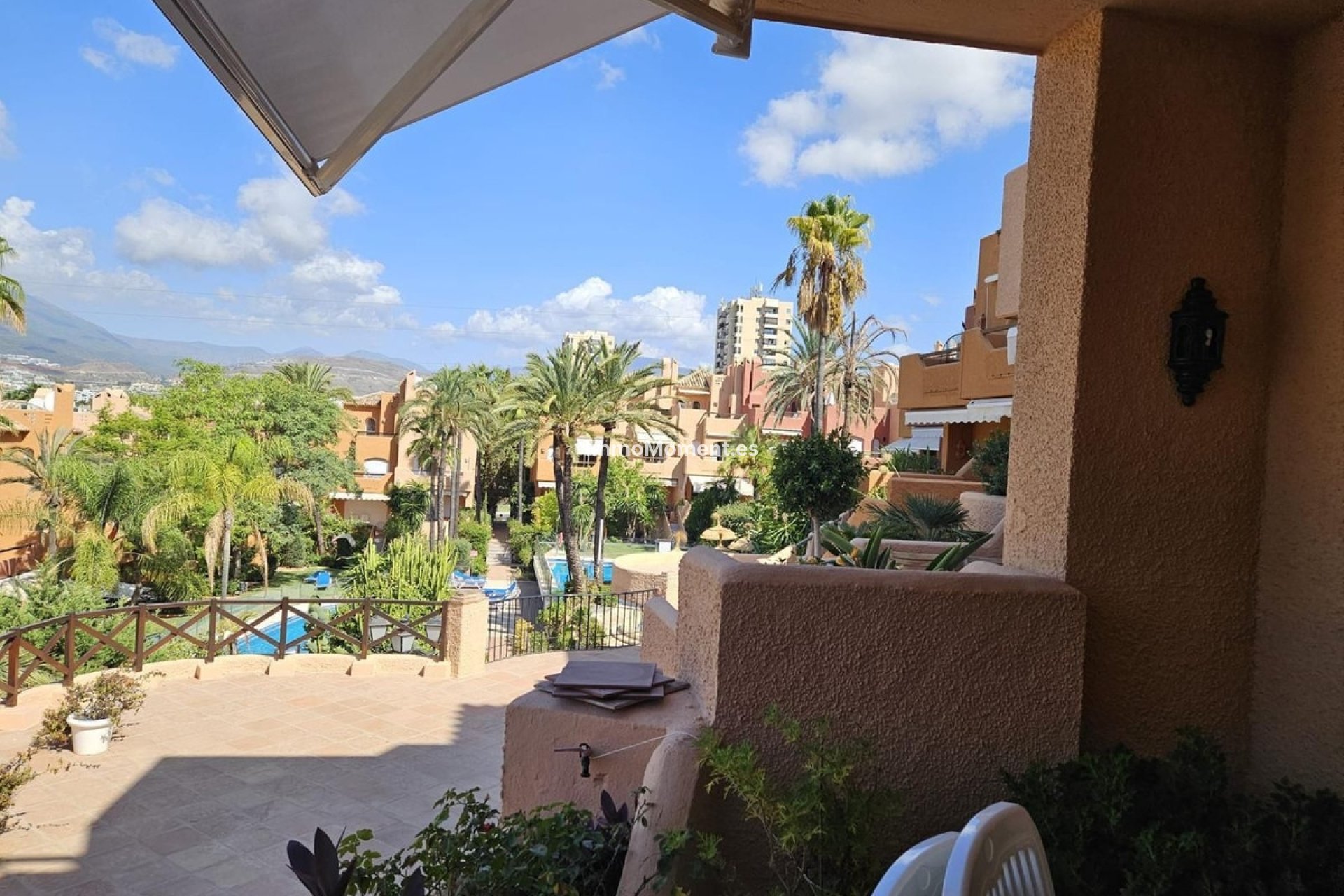 Bestaande woning - Rijtjeshuis - Estepona  - Atalaya