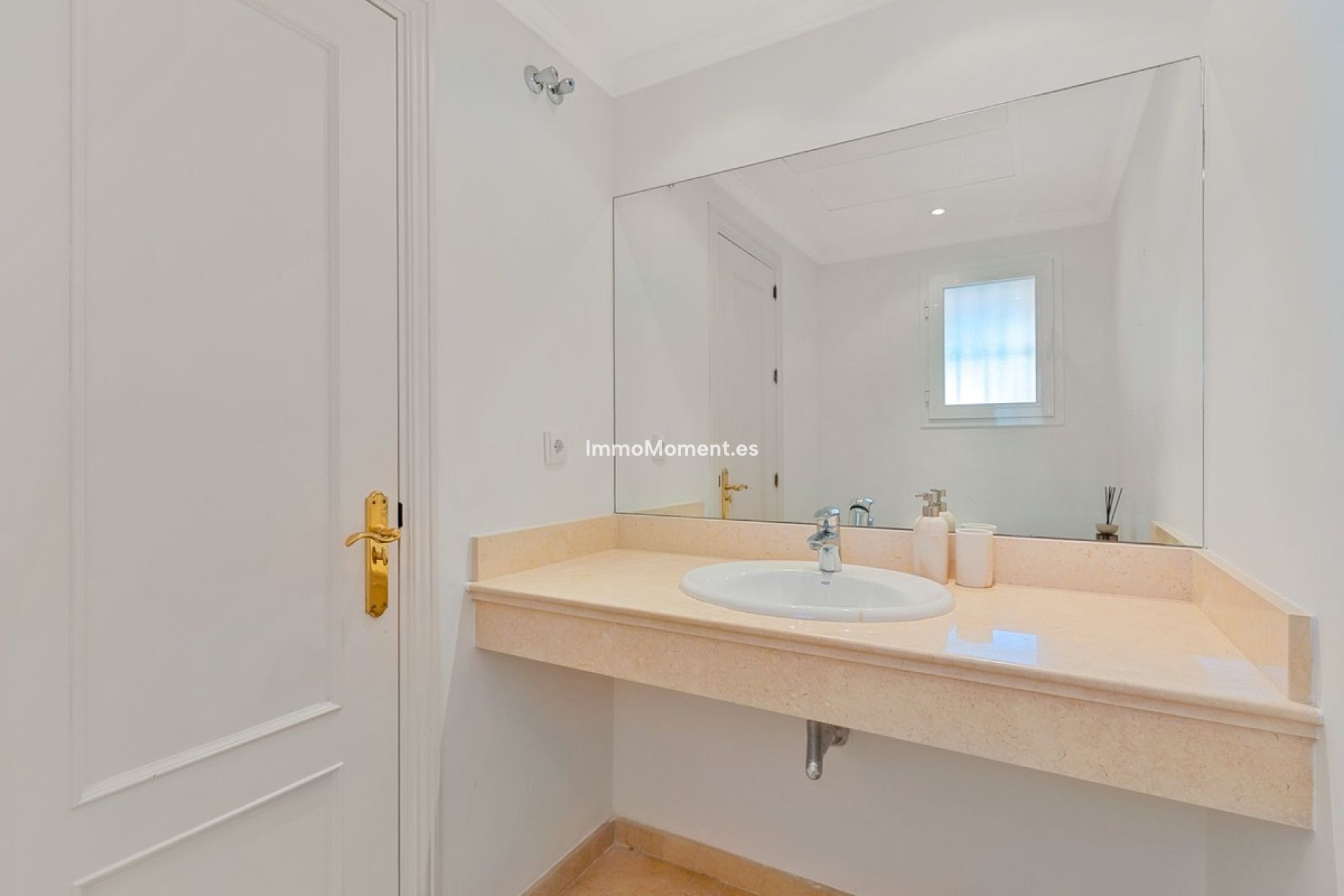 Bestaande woning - Rijtjeshuis - Estepona  - Atalaya