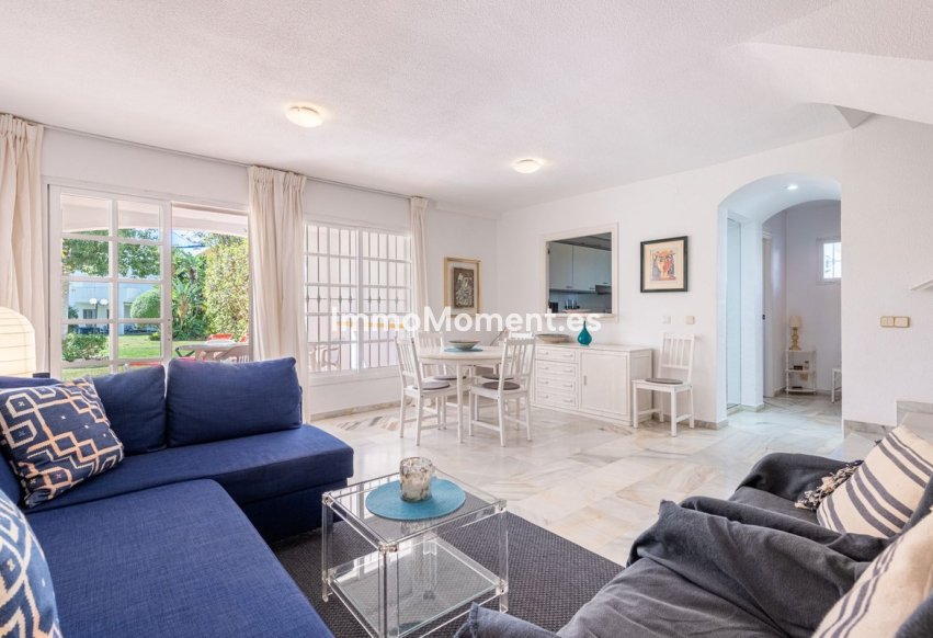 Bestaande woning - Rijtjeshuis - Estepona  - Atalaya