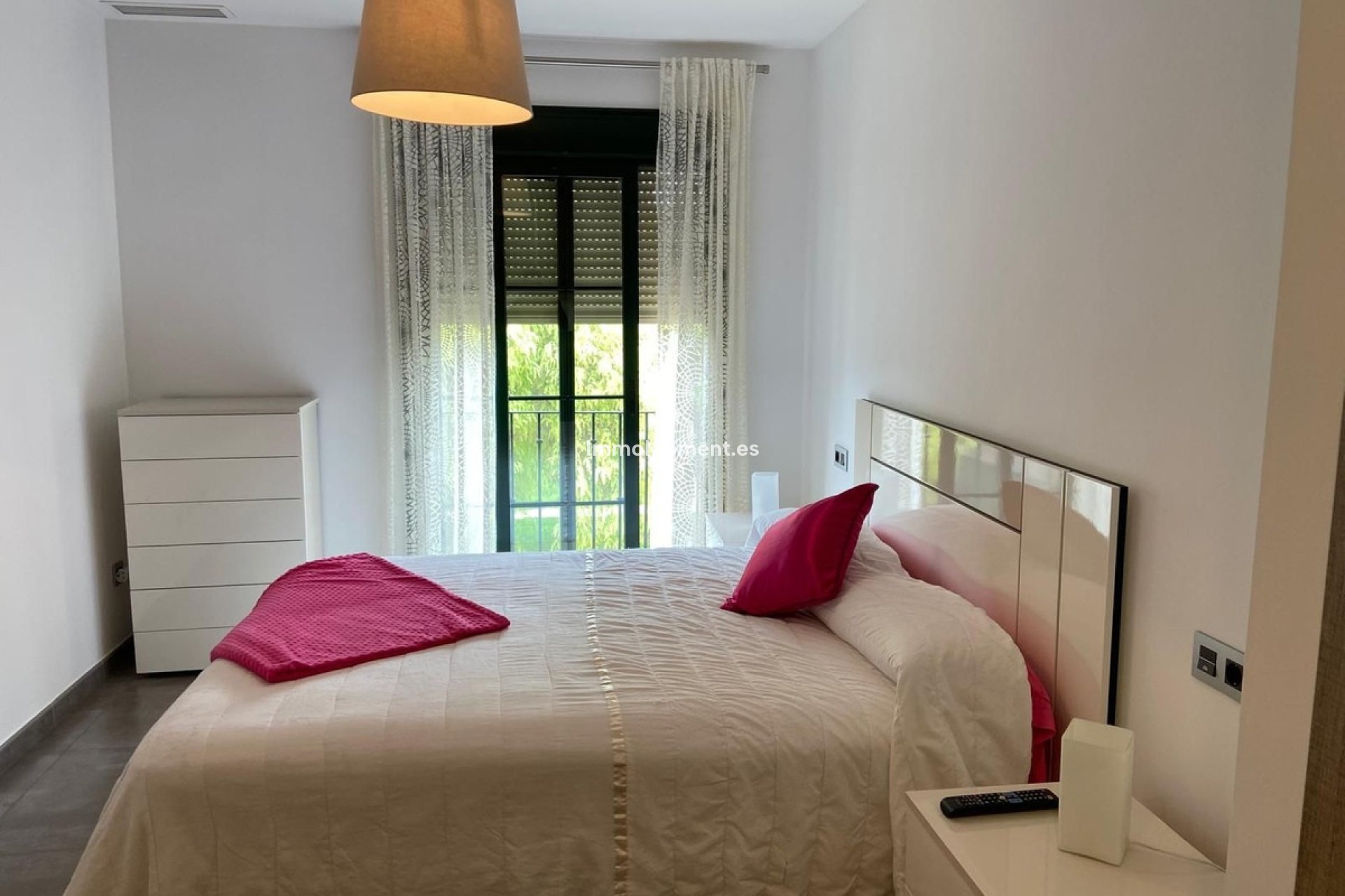 Bestaande woning - Rijtjeshuis - Estepona  - Cancelada