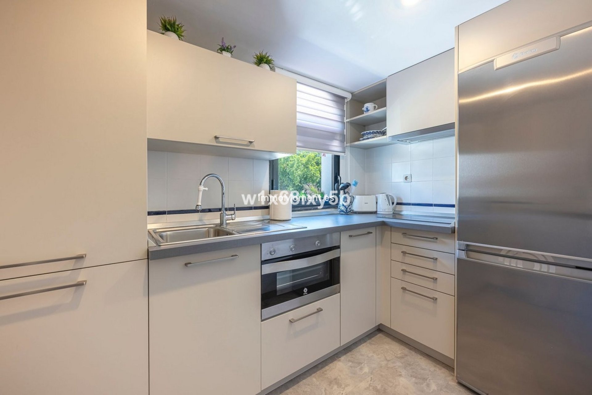 Bestaande woning - Rijtjeshuis - Estepona  - Cancelada