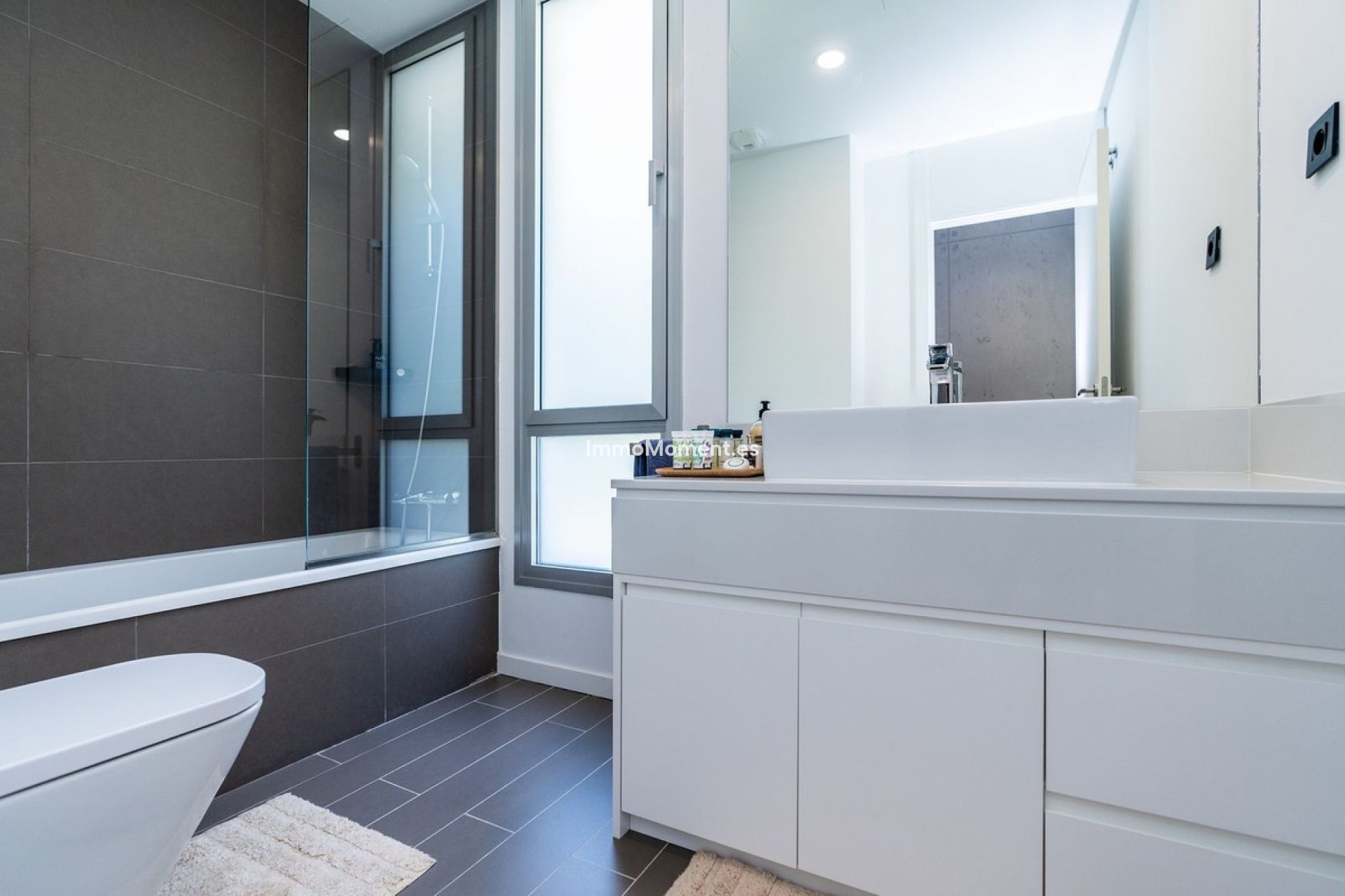 Bestaande woning - Rijtjeshuis - Estepona  - Cancelada