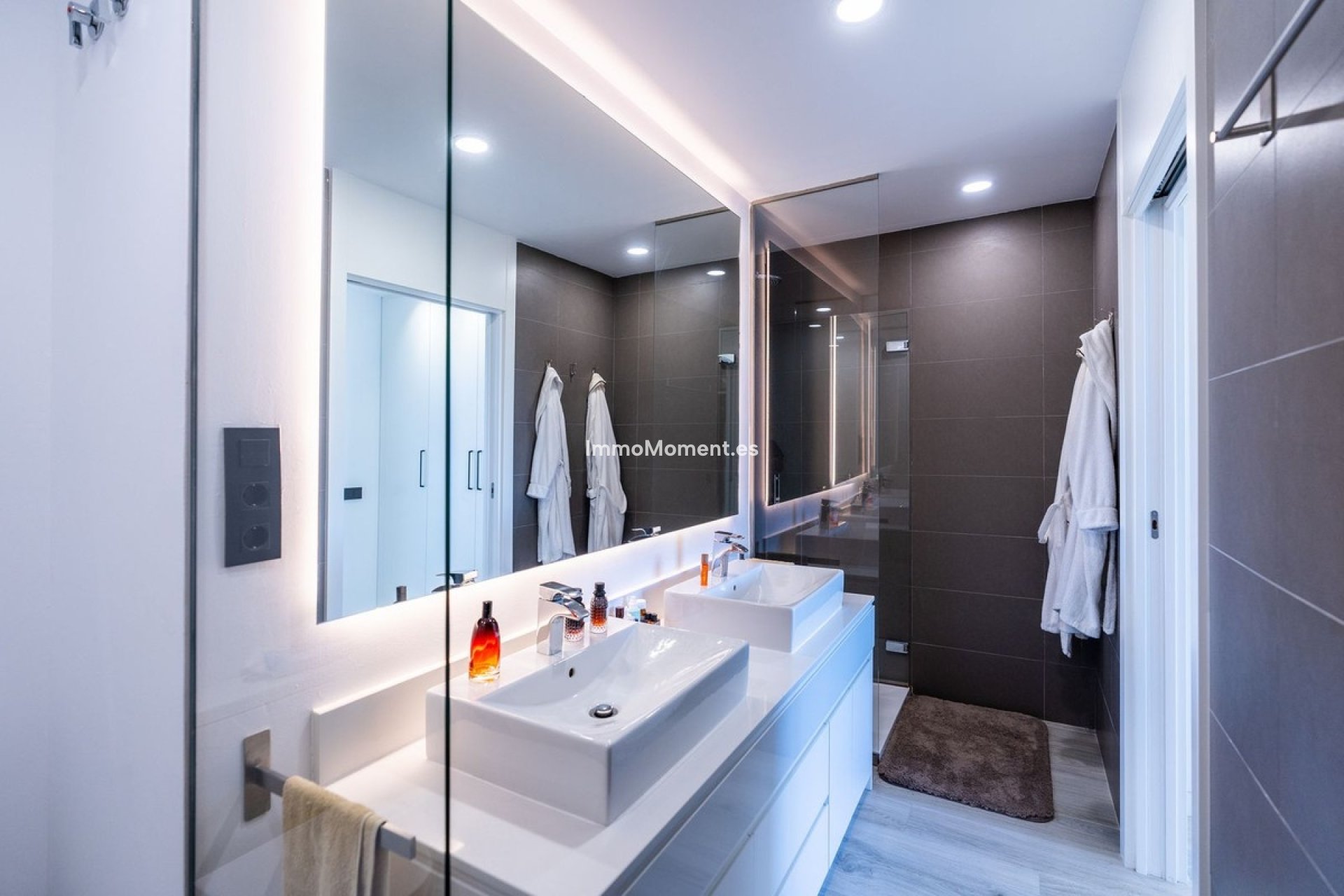 Bestaande woning - Rijtjeshuis - Estepona  - Cancelada