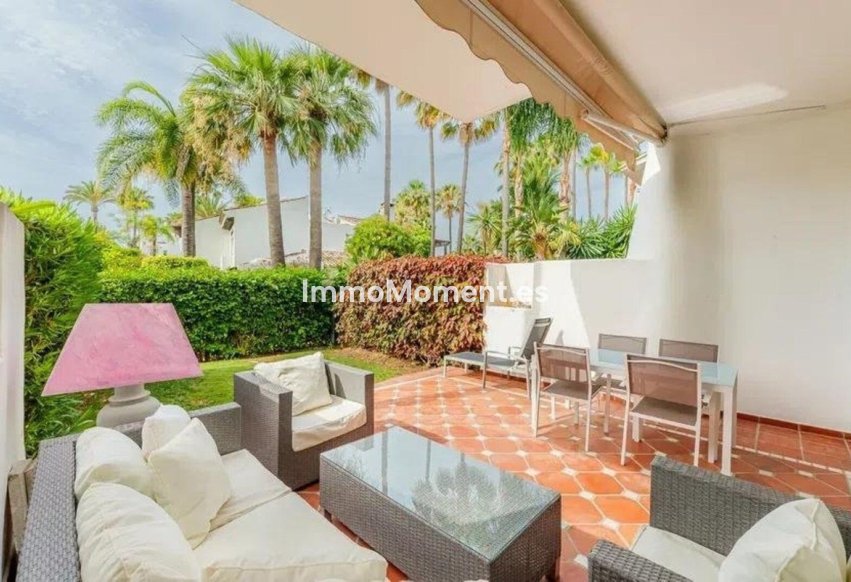 Bestaande woning - Rijtjeshuis - Estepona  - Costalita