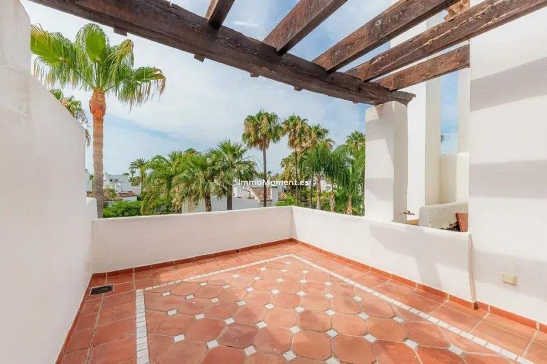 Bestaande woning - Rijtjeshuis - Estepona  - Costalita
