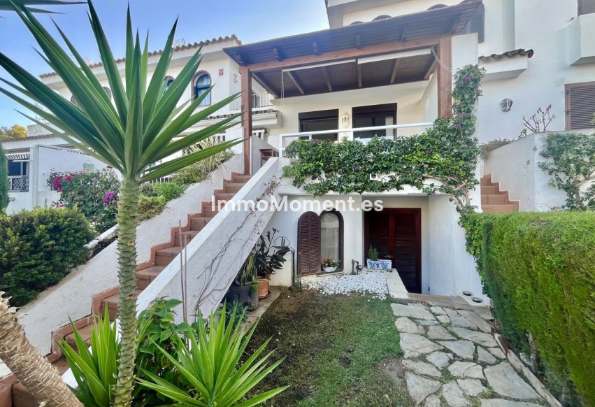 Bestaande woning - Rijtjeshuis - Estepona  - Costalita
