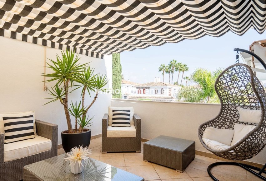 Bestaande woning - Rijtjeshuis - Estepona  - Costalita