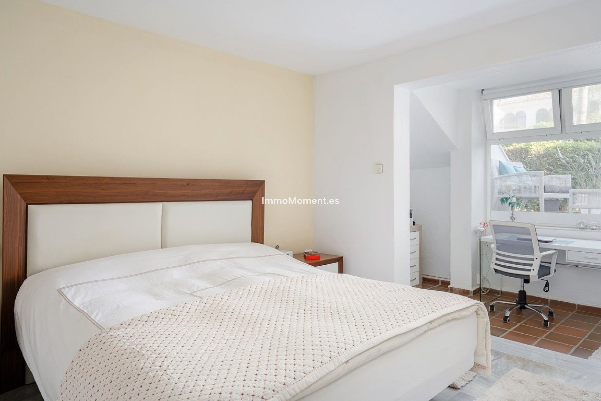 Bestaande woning - Rijtjeshuis - Estepona  - Costalita