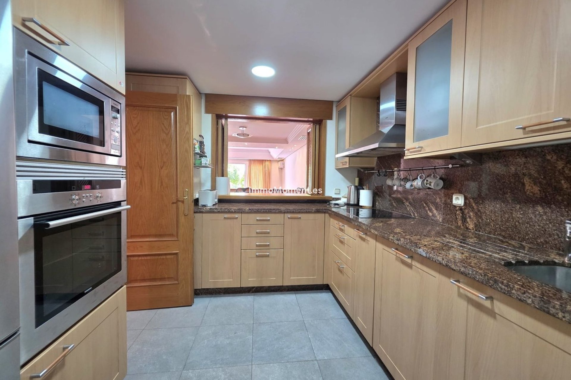 Bestaande woning - Rijtjeshuis - Estepona  - Costalita