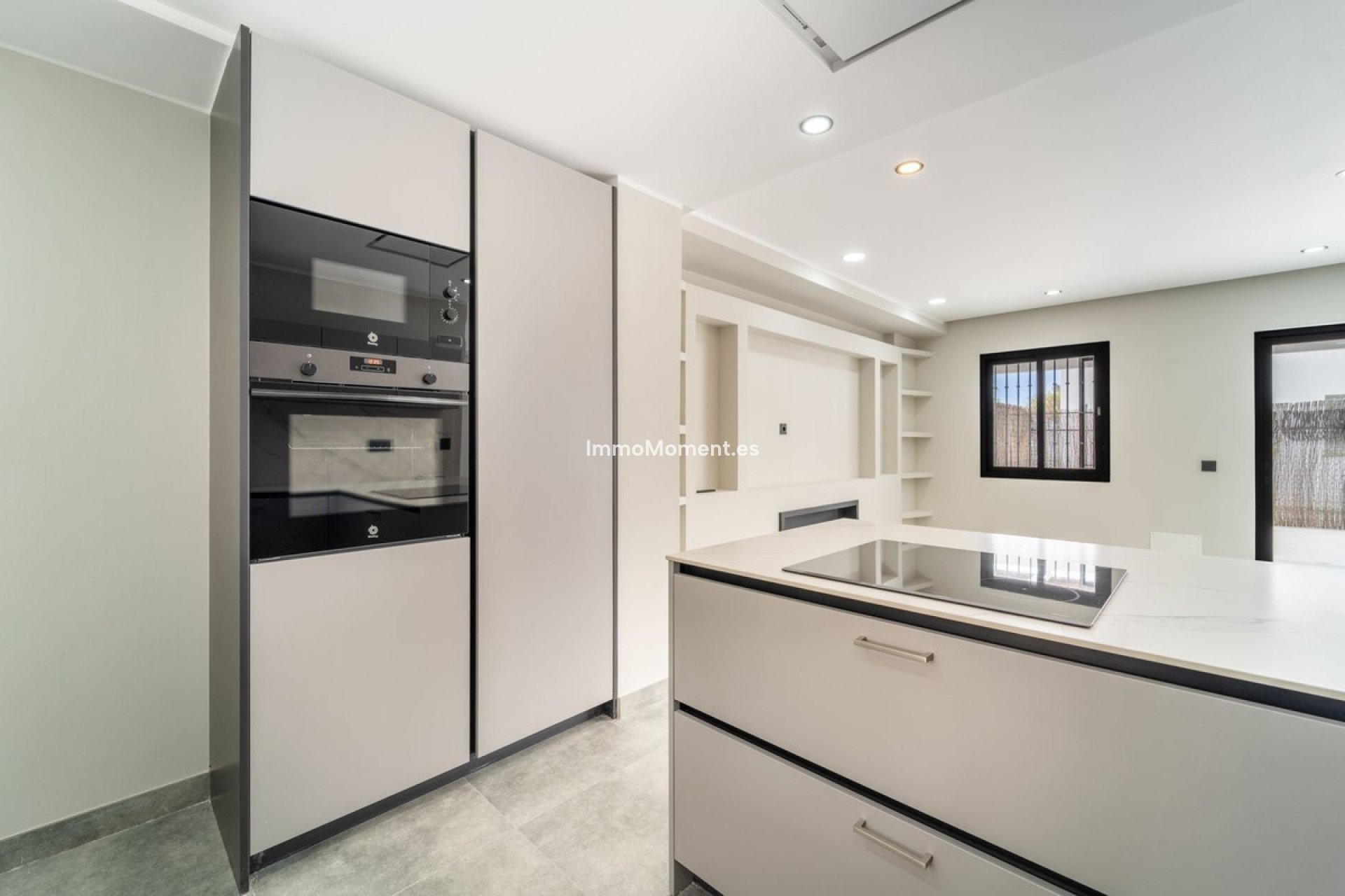 Bestaande woning - Rijtjeshuis - Estepona  - Estepona Centro