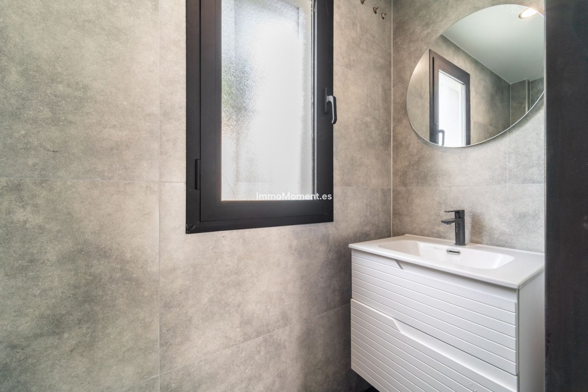 Bestaande woning - Rijtjeshuis - Estepona  - Estepona Centro