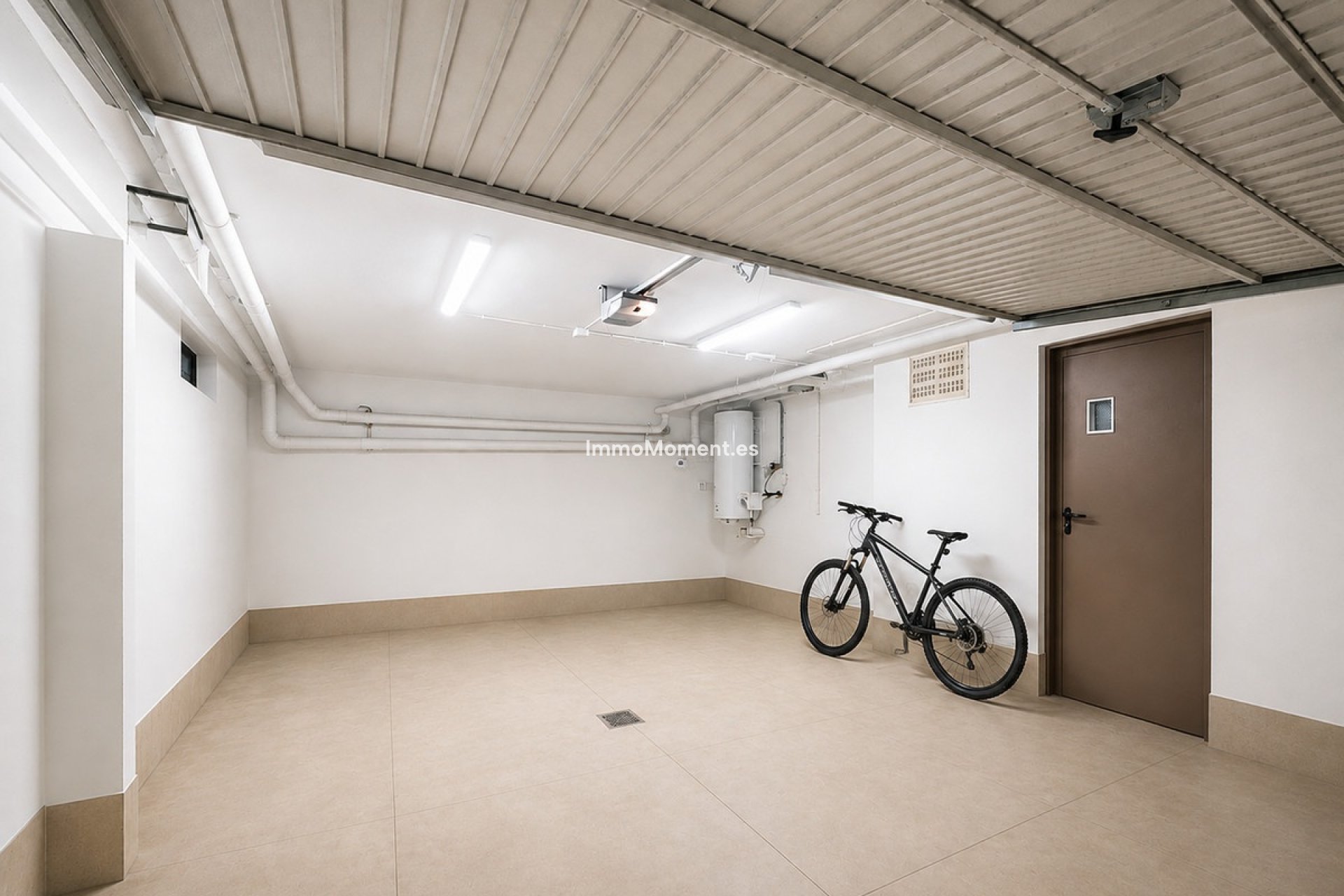 Bestaande woning - Rijtjeshuis - Estepona  - Estepona Centro
