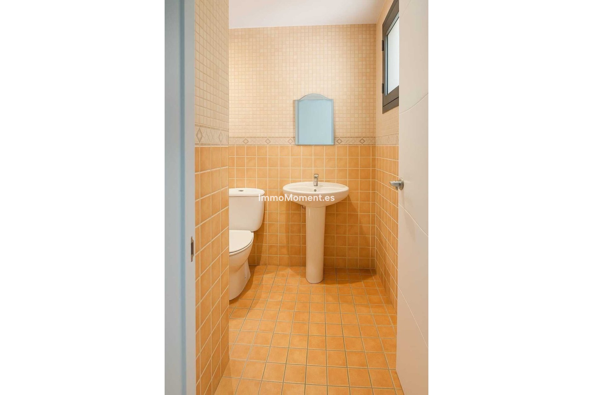 Bestaande woning - Rijtjeshuis - Estepona  - Estepona Centro