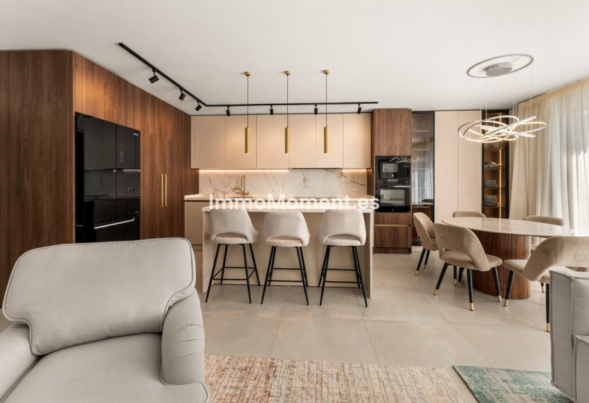 Bestaande woning - Rijtjeshuis - Estepona  - Estepona Centro