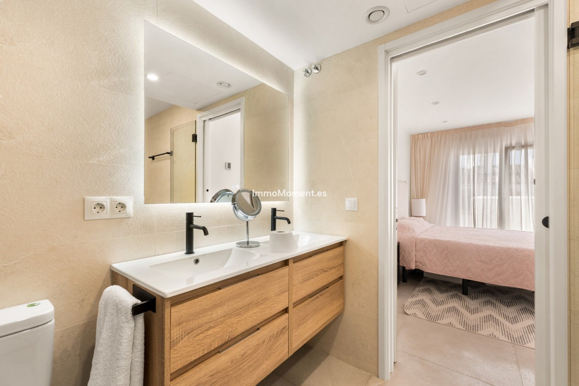 Bestaande woning - Rijtjeshuis - Estepona  - Estepona Centro