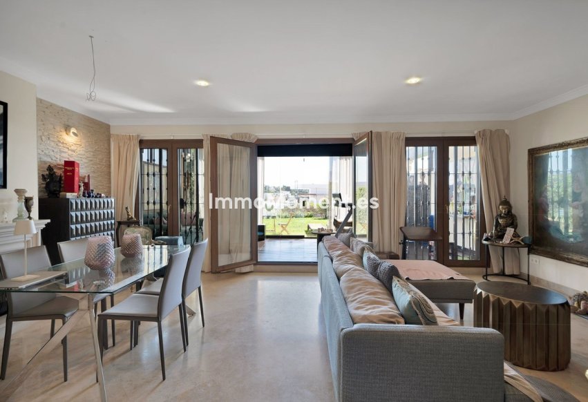 Bestaande woning - Rijtjeshuis - Estepona  - Estepona Centro
