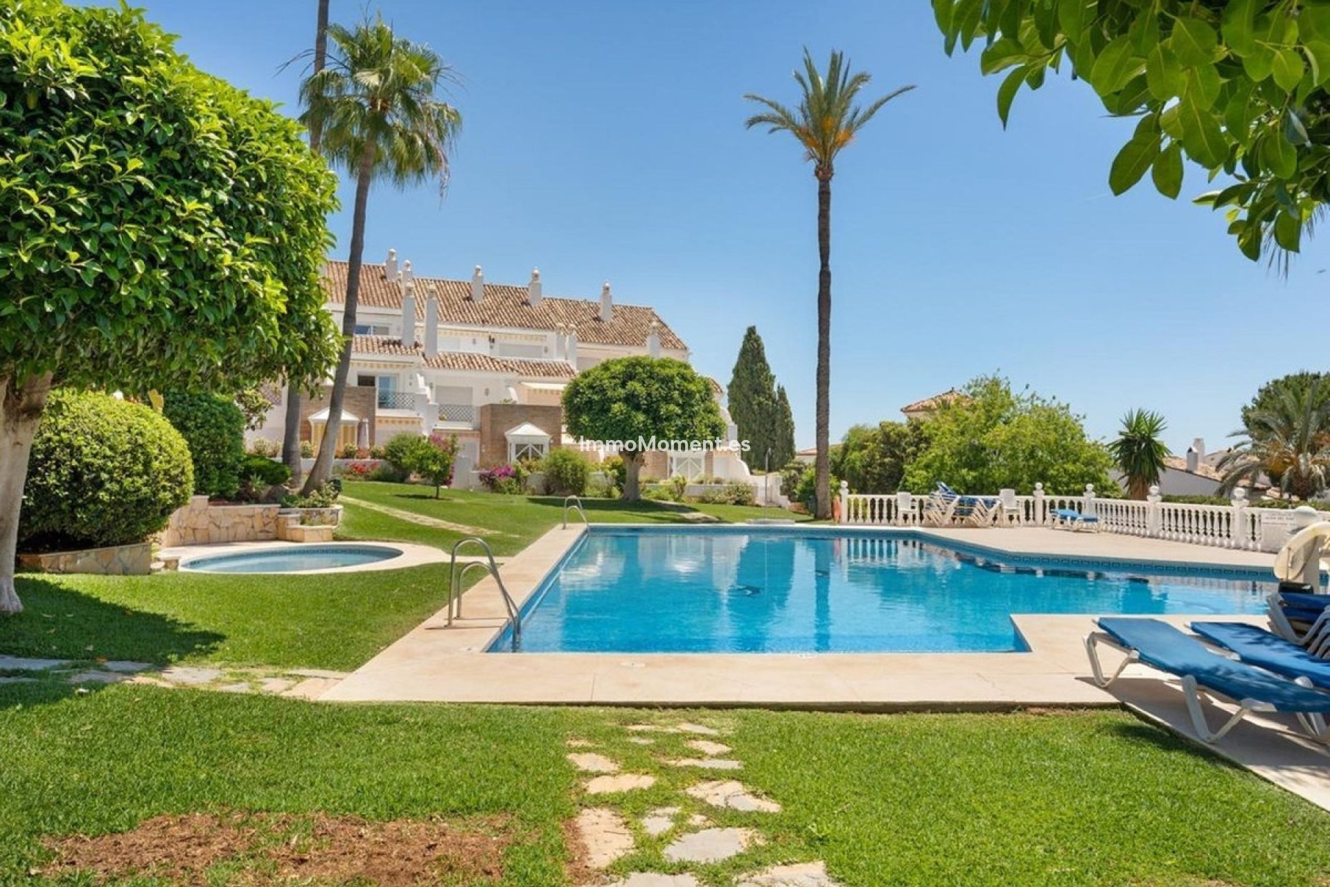 Bestaande woning - Rijtjeshuis - Estepona  - Estepona Centro