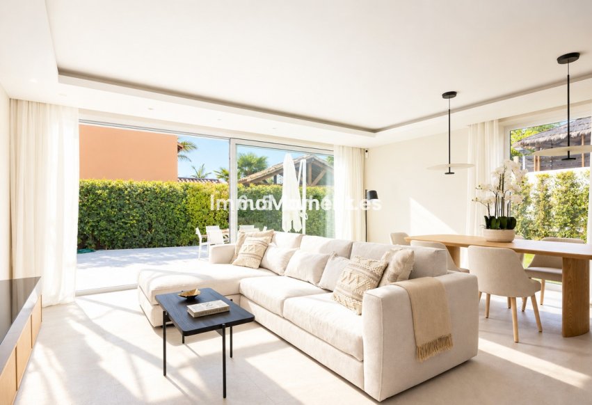 Bestaande woning - Rijtjeshuis - Estepona  - Estepona Centro