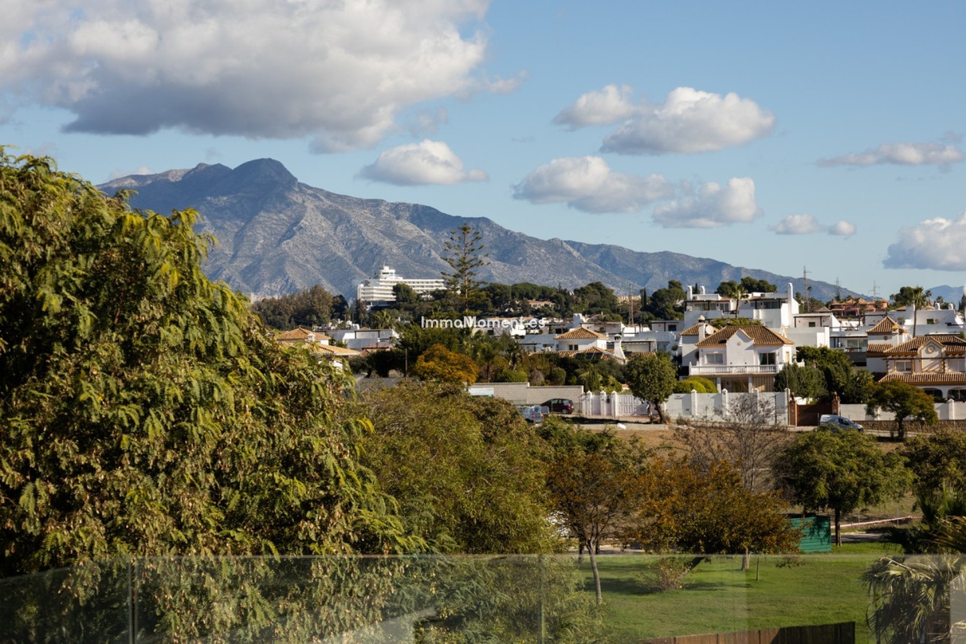 Bestaande woning - Rijtjeshuis - Estepona  - Estepona Centro