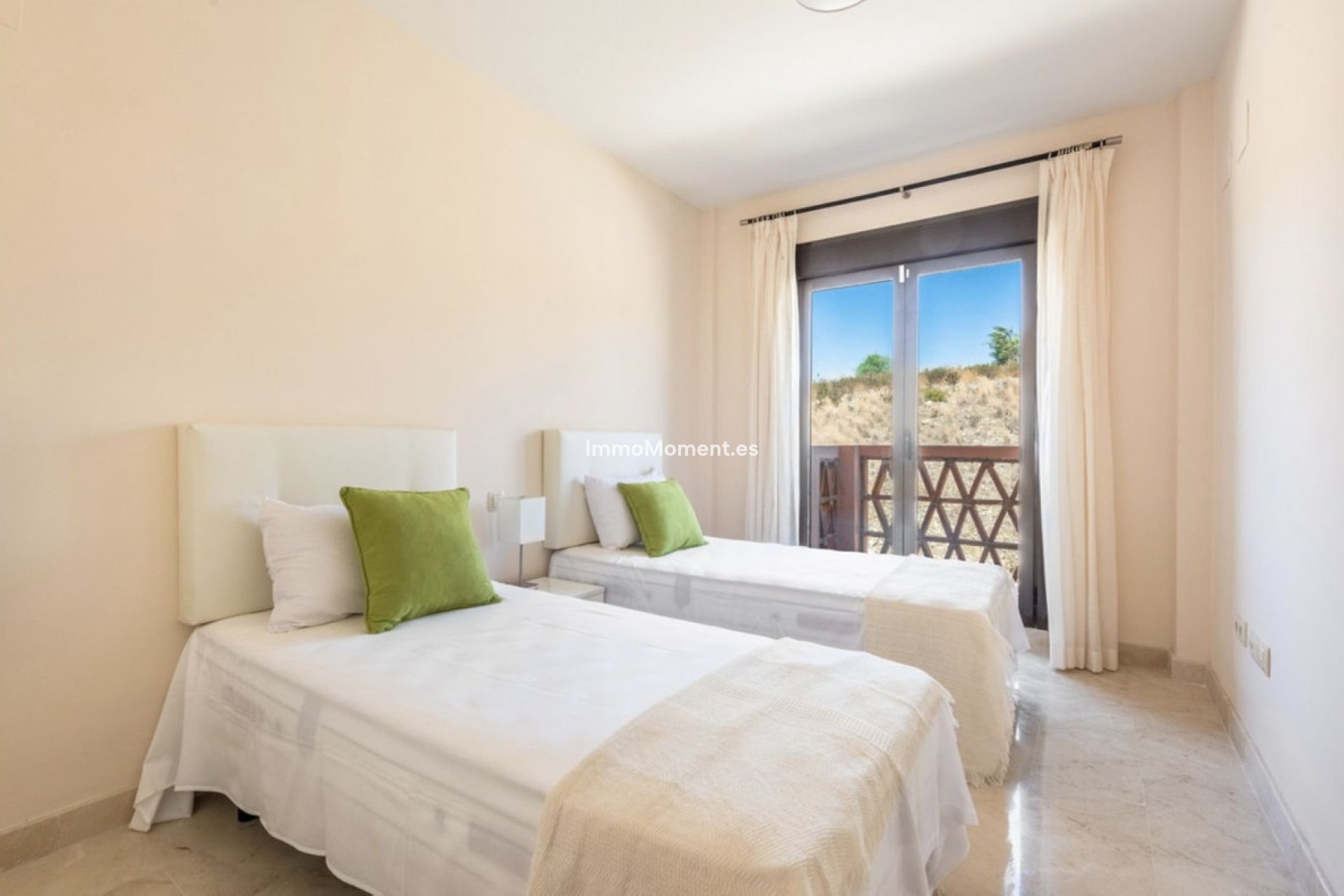 Bestaande woning - Rijtjeshuis - Estepona  - Estepona Centro